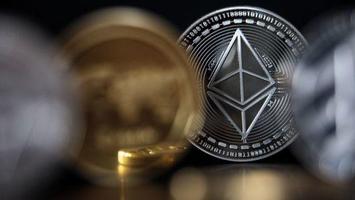 ether 加密货币,技术革新、市场动态与投资前景概览